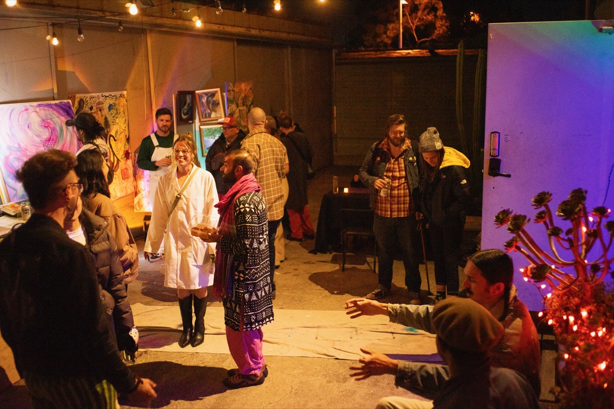 Oakland Art Library — Artists