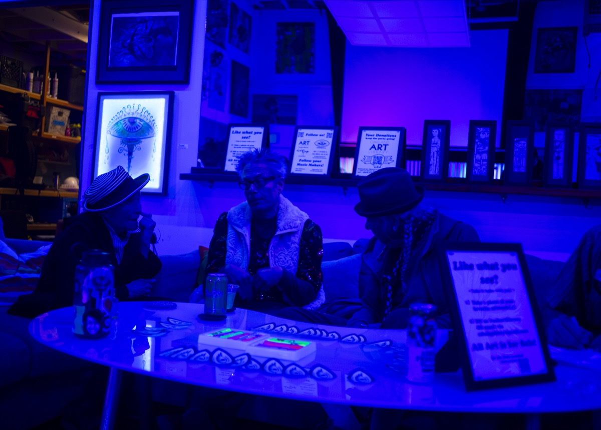 Oakland Art Library — Community