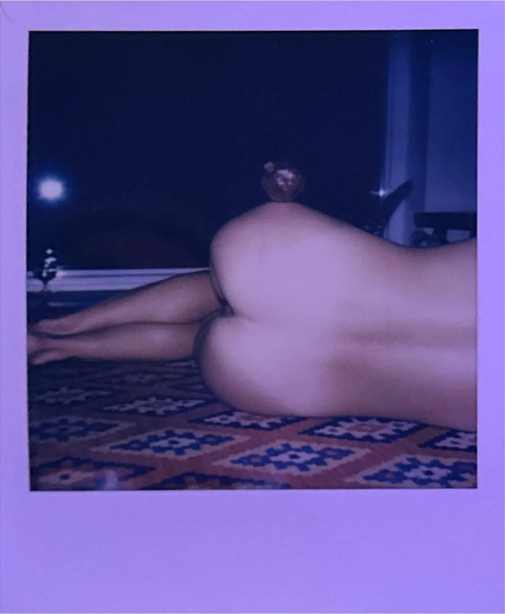 Figurative Polaroid