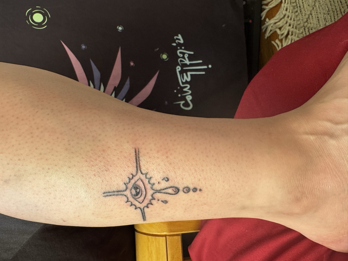 Eye Compass — With Art